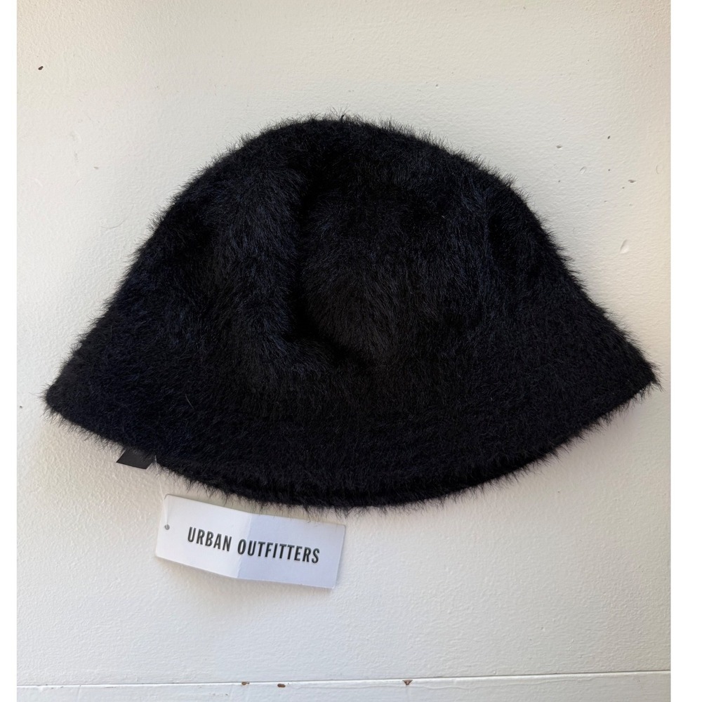 NWT Urban Outfitters Black Fuzzy Bucket Hat Faux Fur Soft Fluffy Y2K Unisex OS